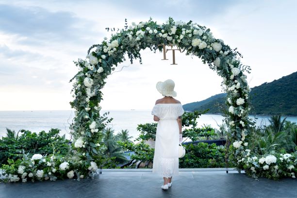 Wedding Arch Blog Photo S